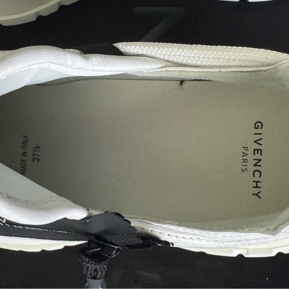 Givenchy Spectre Sneakers 37.5 - Picture 11 of 12
